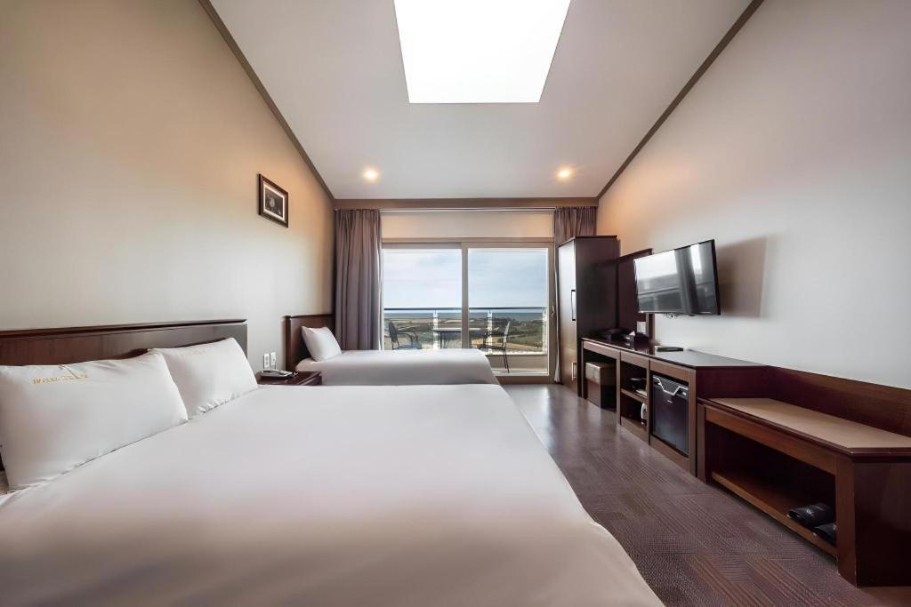 Sea View Hotel Jeju Exterior foto